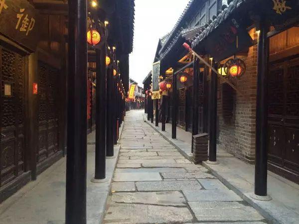 石林兴利达旅游客运有限公司被罚款2000元
